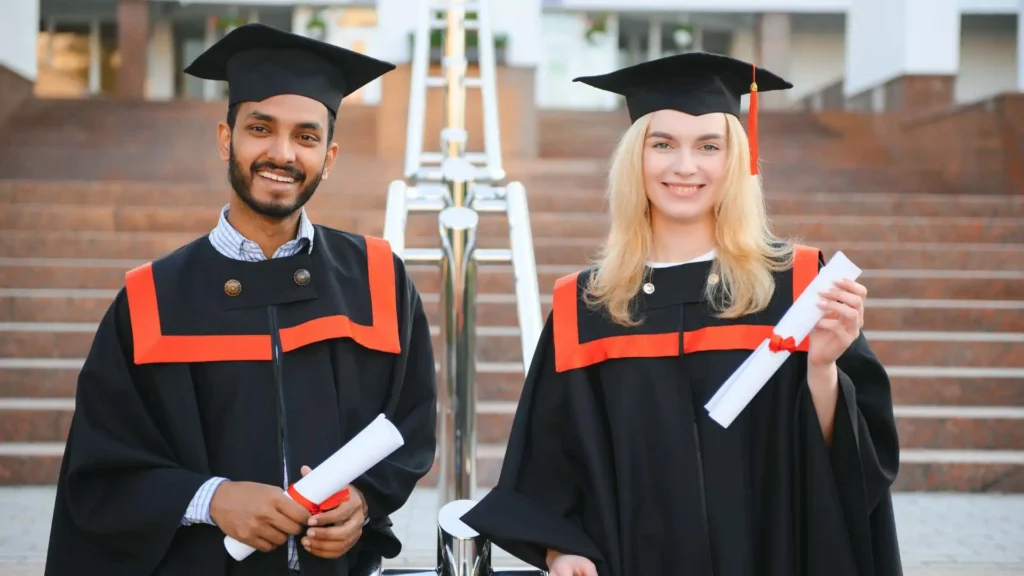 How to Save Money on Graduation Expenses