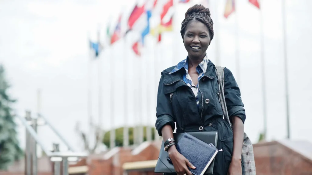 DealsGPT for Study Abroad