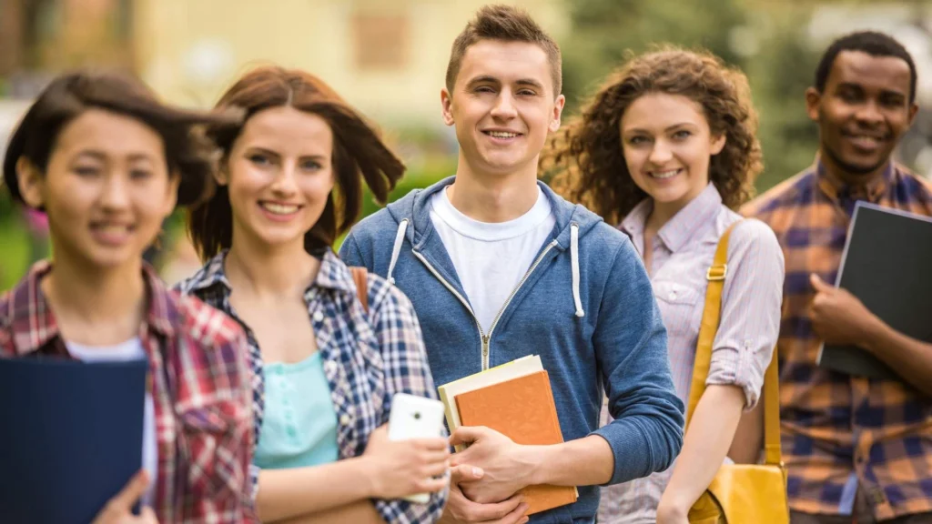 Verify Student Discounts Using DealsGPT