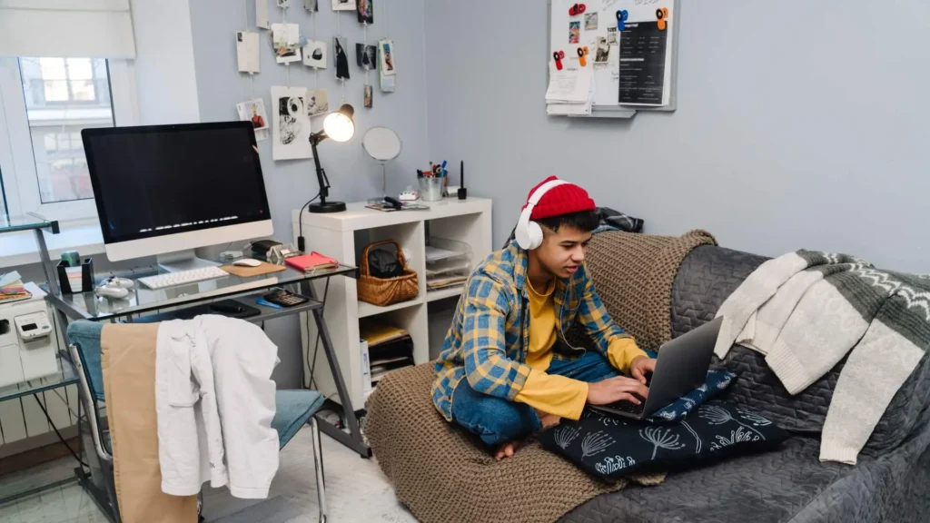 Dorm Room Side Businesses